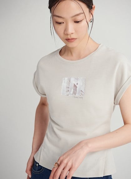 光影線條印花反摺袖上衣