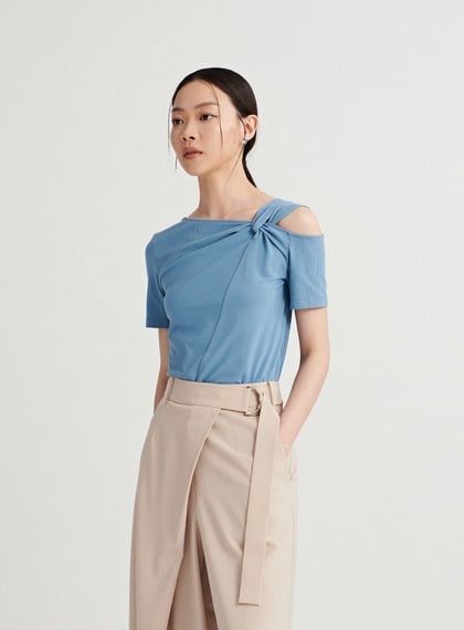 斜領扭轉彈性短袖上衣