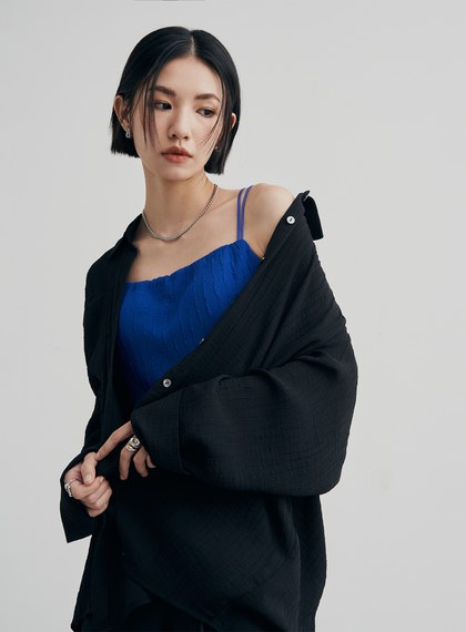 寬鬆感肌理兩穿襯衫