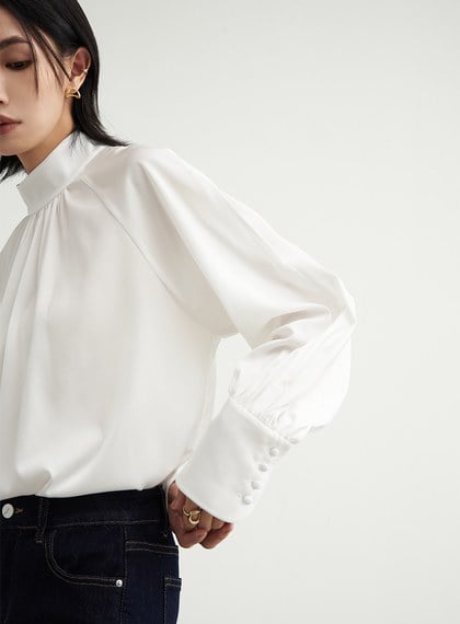 優雅半高領抽皺泡袖襯衫