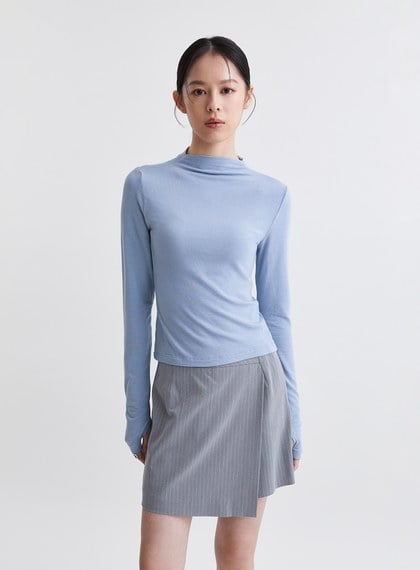 親膚小立領指洞針織上衣