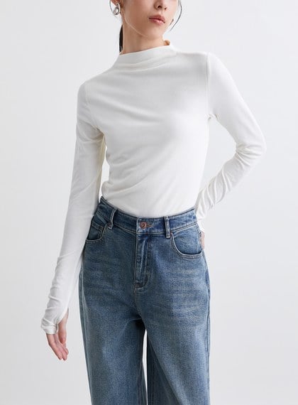 親膚小立領指洞針織上衣