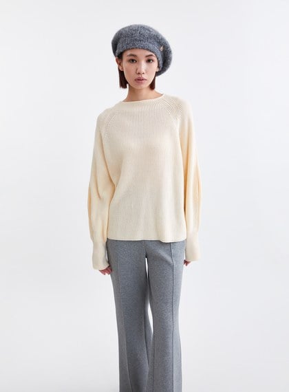 簡約直領寬鬆針織上衣