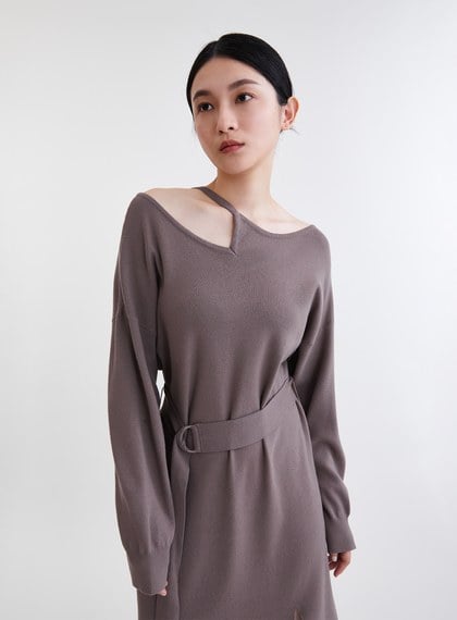 時髦挖肩造型綁帶針織洋裝