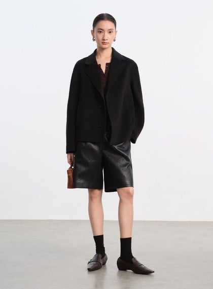 不對稱羊毛短大衣