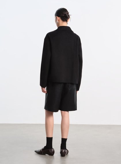 不對稱羊毛短大衣