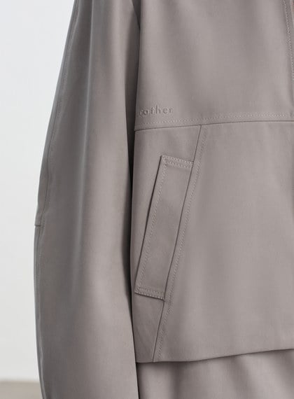 仿麂皮短版外套