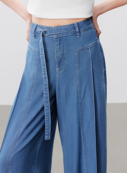 輕柔雲感環保牛仔寬褲