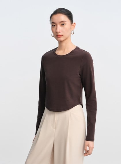 圓弧下擺修身上衣