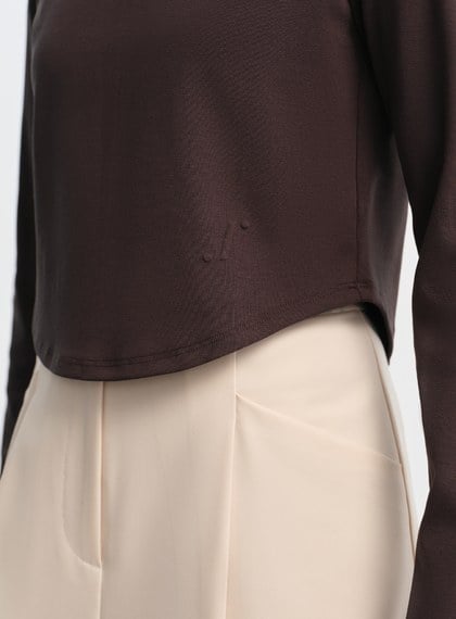 圓弧下擺修身上衣