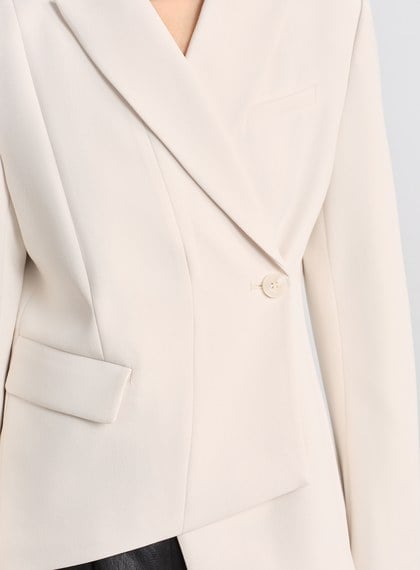 挺廓感不對稱收腰西裝外套