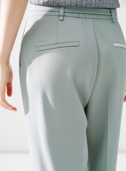 Signature Suit - 簡約立體壓摺九分褲