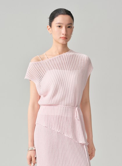 慵懶不對稱斜肩繫帶上衣