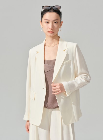 垂墜感不對稱西裝外套