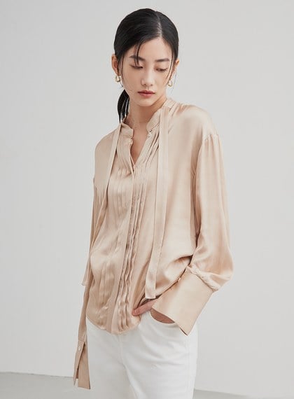光澤感飄帶打摺襯衫